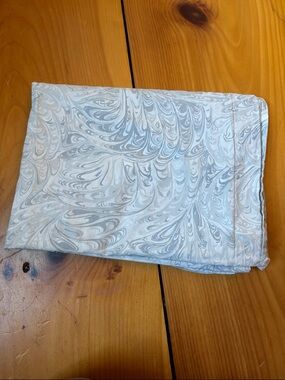 POTTERY BARN *King* Marbled Print Pillowcase Cover 100% Organic Cotton
